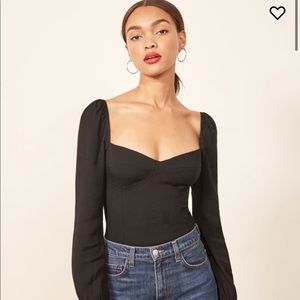 Reformation Reign Top Size 8